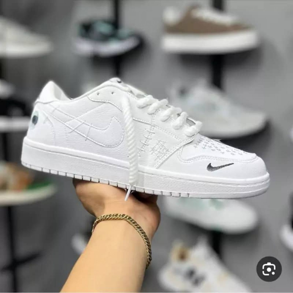 کتونی کف تخت اسپرت نایک 