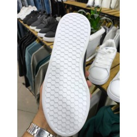 کتونی آدیداس کف تخت سفید